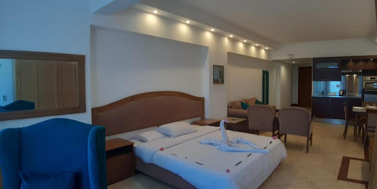 Alia Beach Residence Хургада Экстерьер фото