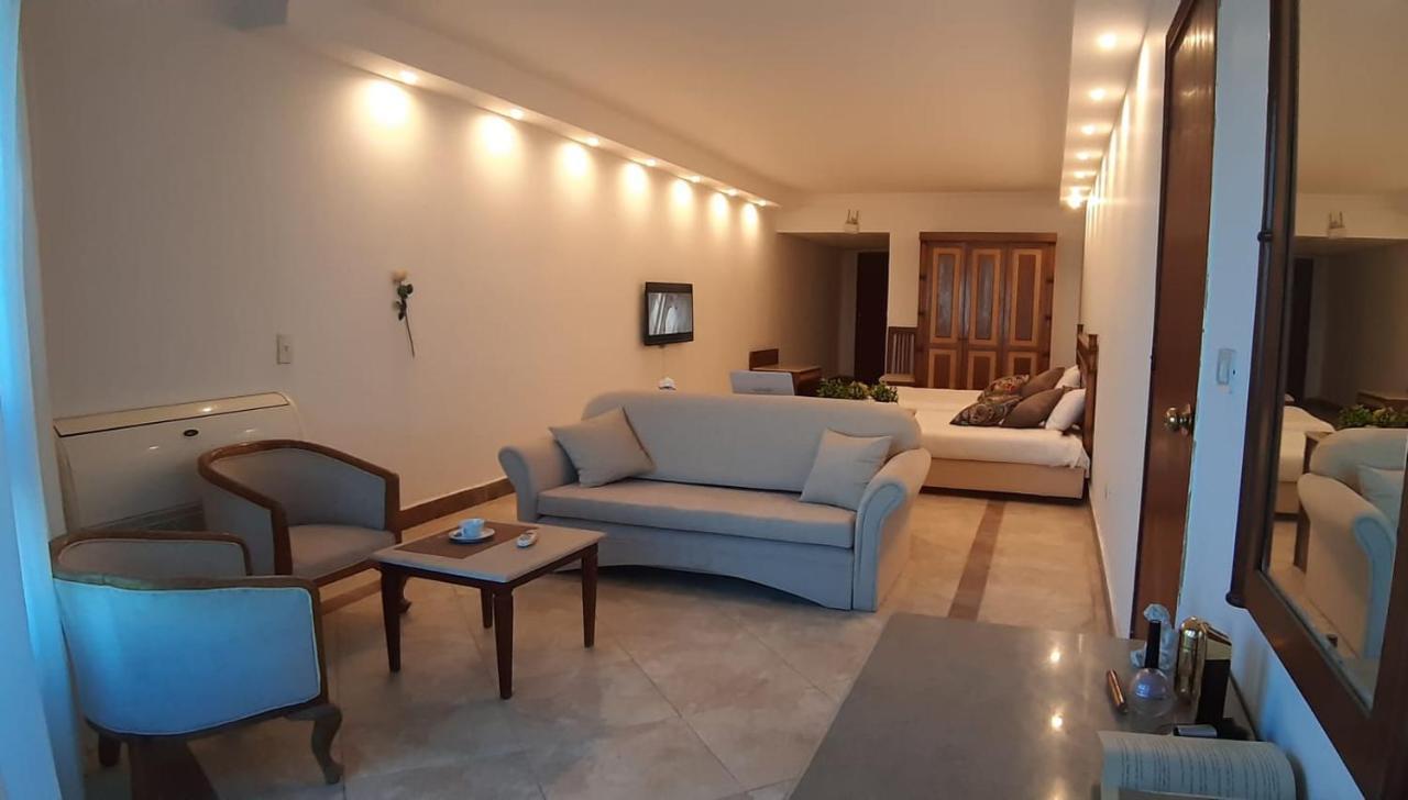 Alia Beach Residence Хургада Экстерьер фото